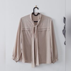 Vintage Tie-Neck Polka Dot Blouse in Light Beige, Size Medium